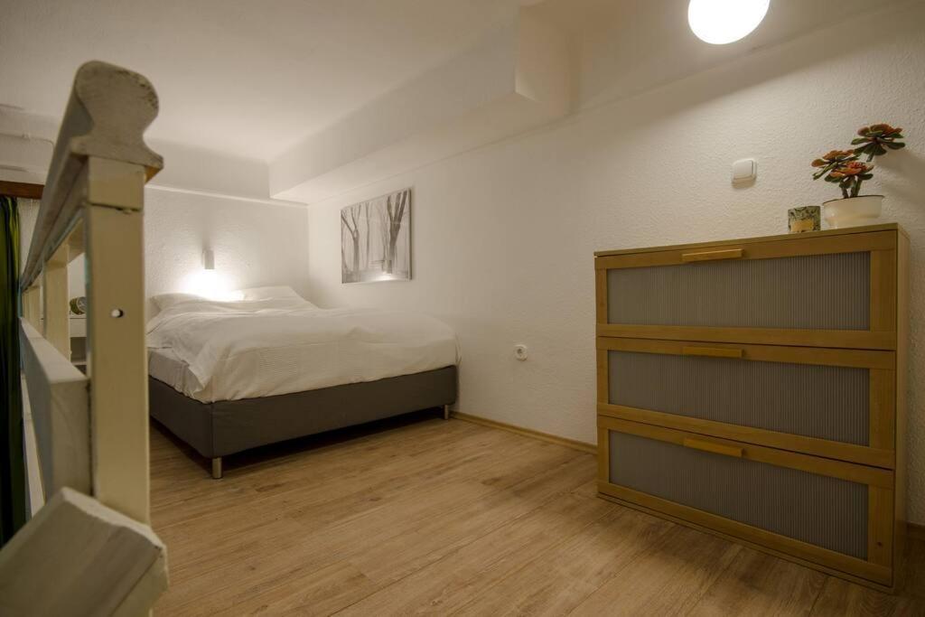 De Lux Studio Apartment In Historical Quarters Budapest Eksteriør bilde